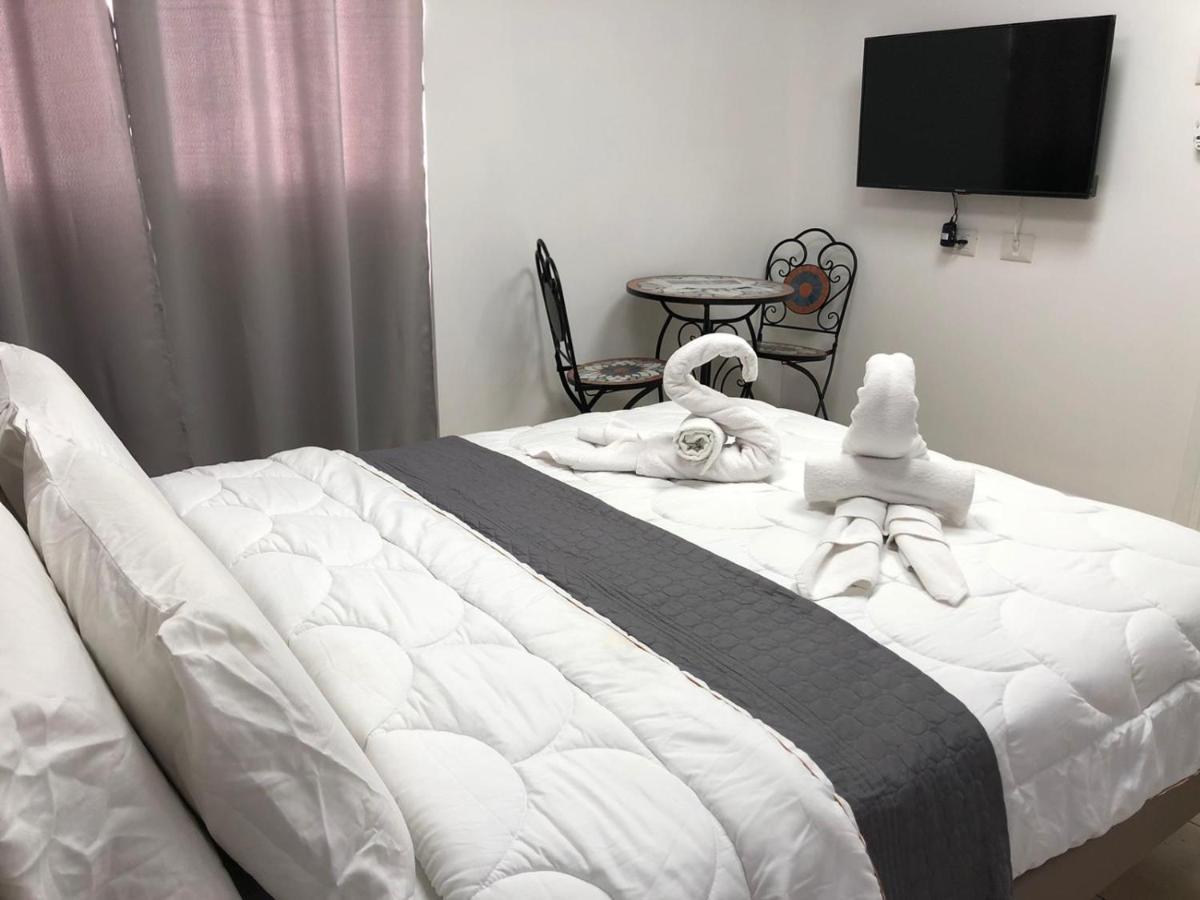 Hotel Room Service Bat Yam Exterior foto